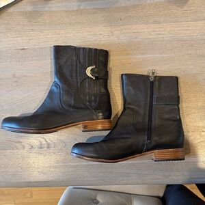 UGG Black Leather Ankle Boots with Brown Stacked Heel